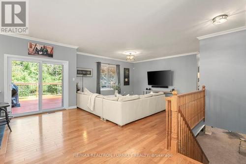 Hardwood floors throughout - 61 Broadview Street, Collingwood, ON - Indoor