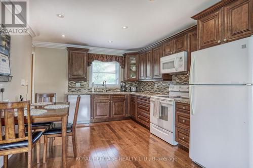 339 Nipigon Street E, Oshawa, ON - Indoor