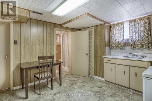 339 Nipigon Street E, Oshawa, ON - Indoor