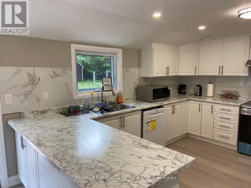 26547 Highway 62 S, Bancroft, ON - Indoor Photo Showing Kitchen With Double Sink