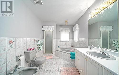 5097 14Th Avenue, Markham, ON - Indoor Photo Showing Bathroom