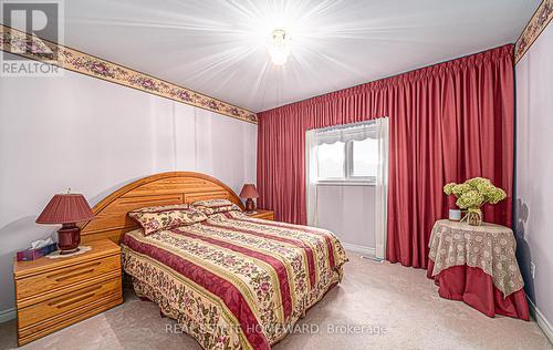 5097 14Th Avenue, Markham, ON - Indoor Photo Showing Bedroom