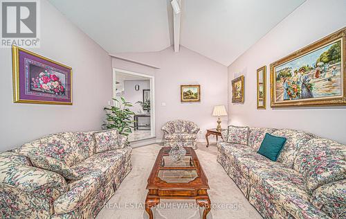 5097 14Th Avenue, Markham, ON - Indoor Photo Showing Living Room