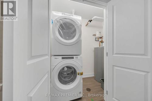 309 - 121 Mary Street, Clearview, ON - Indoor Photo Showing Laundry Room