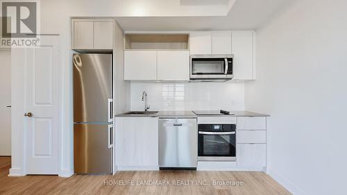 Ph04 - 100 Dalhousie Street, Toronto, ON - Indoor Photo Showing Kitchen