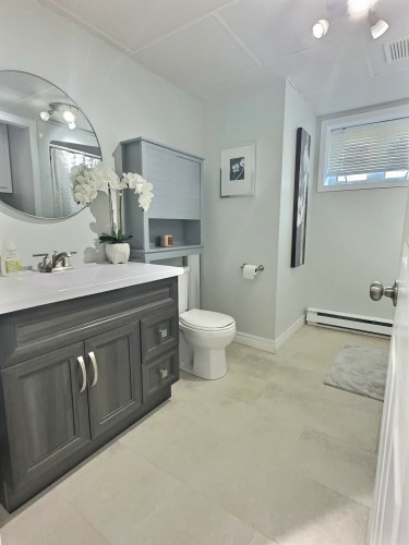 Salle de bains - 75 Ch. Hervé-Pigeon, Kipawa, QC - Indoor Photo Showing Bathroom
