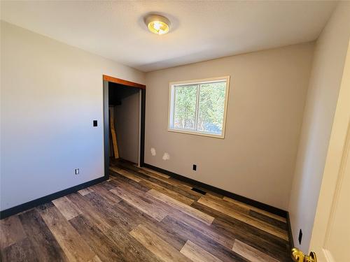 1B Wolf Crescent, Windermere, BC - Indoor Photo Showing Other Room