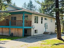 1B Wolf Crescent  Windermere, BC V0A 1K2