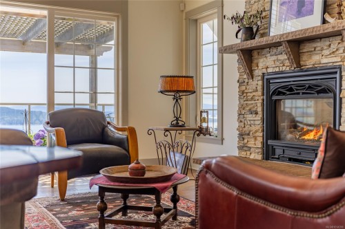 5919 Pirates Rd, Pender Island, BC 