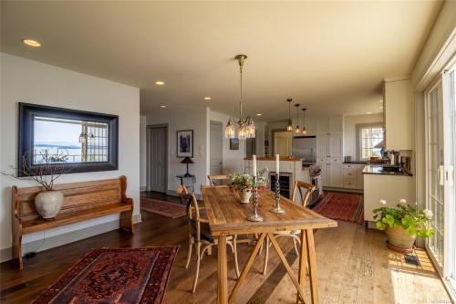 5919 Pirates Rd, Pender Island, BC 