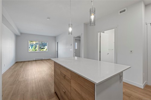 218-4830 Cedar Ridge Pl, Nanaimo, BC - Indoor Photo Showing Other Room