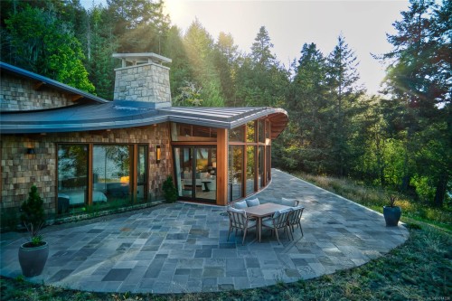 3200 Clam Bay Rd, Pender Island, BC 