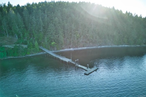 3200 Clam Bay Rd, Pender Island, BC 