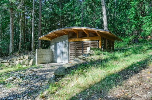 3200 Clam Bay Rd, Pender Island, BC 