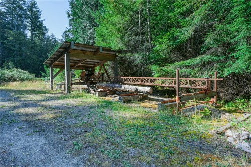 3200 Clam Bay Rd, Pender Island, BC 