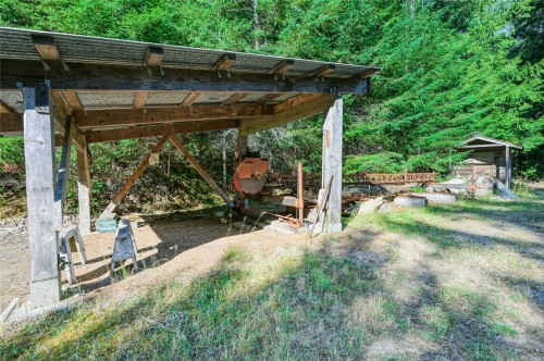 3200 Clam Bay Rd, Pender Island, BC 