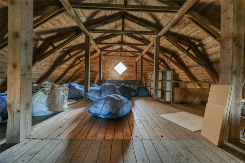 3200 Clam Bay Rd, Pender Island, BC 