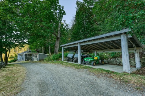 3200 Clam Bay Rd, Pender Island, BC 