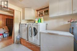 Laundry shared lower level - 