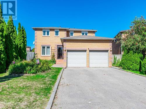 5 MANDEL CRESCENT  Richmond Hill, ON L4C 9Z7