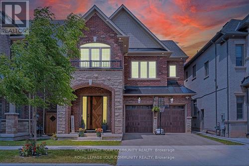 41 MARVIN AVENUE  Oakville, ON L6H 0Z6