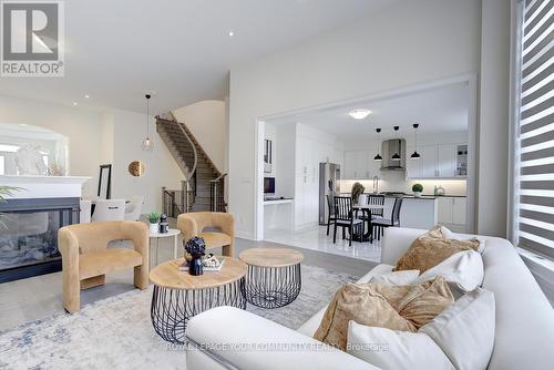 152 Stormont Trail, Vaughan, ON - Indoor Photo Showing Living Room With Fireplace