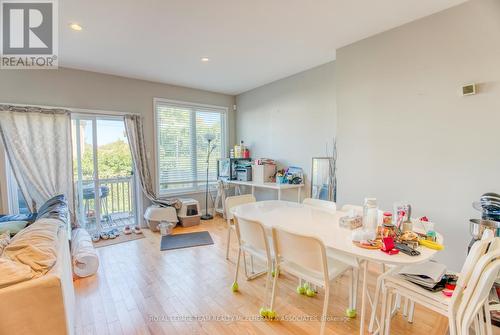 1055 Secord Avenue, Ottawa, ON - Indoor