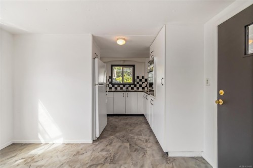 83-2911 Sooke Lake Rd, Langford, BC 