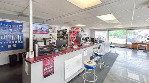 2665 Sooke Rd, Langford, BC 