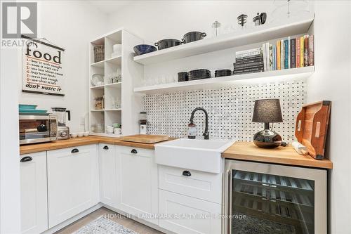 114 Reding Road, Hamilton, ON - Indoor