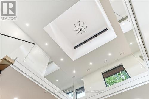 114 Reding Road, Hamilton, ON - Indoor Photo Showing Other Room