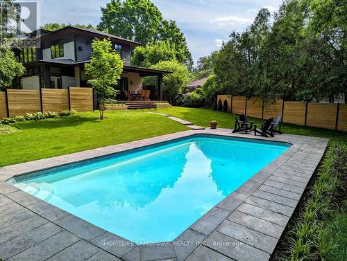 114 Reding Road, Hamilton, ON - Outdoor With In Ground Pool With Backyard
