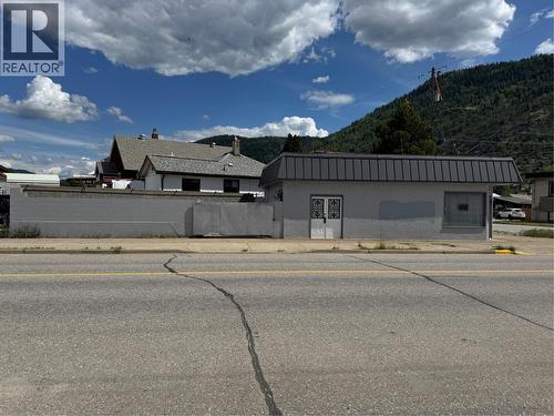 1701 Third Avenue, Trail, BC 