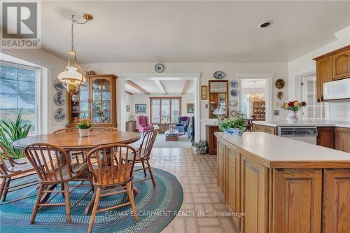 5581 King Street, Lincoln, ON - Indoor Photo Showing Dining Room