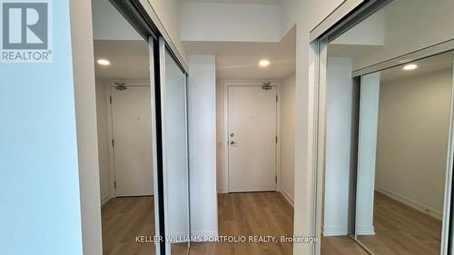 4212 - 82 Dalhousie Street, Toronto, ON - Indoor