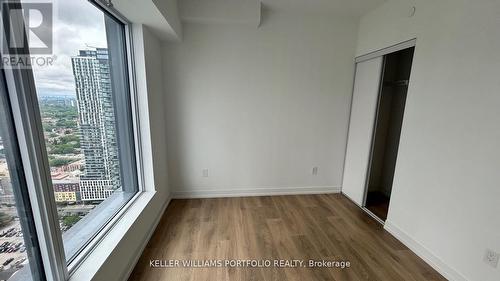 4212 - 82 Dalhousie Street, Toronto, ON - Indoor Photo Showing Other Room