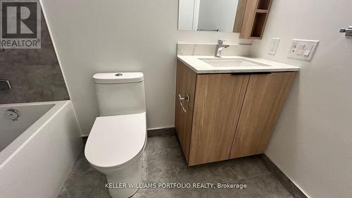 4212 - 82 Dalhousie Street, Toronto, ON - Indoor Photo Showing Bathroom