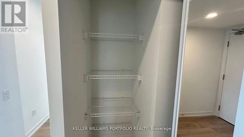 4212 - 82 Dalhousie Street, Toronto, ON - Indoor With Storage