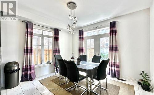 21 Tupling Street, Bradford West Gwillimbury, ON - Indoor Photo Showing Dining Room