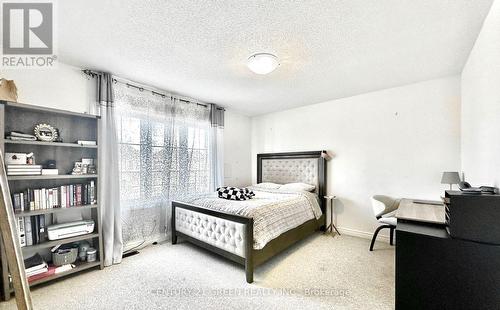 21 Tupling Street, Bradford West Gwillimbury, ON - Indoor Photo Showing Bedroom