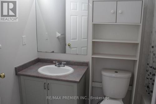 164 Royal Valley Drive, Caledon, ON - Indoor Photo Showing Bathroom