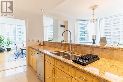 Ph9 - 10 Queens Quay W, Toronto, ON - Indoor Photo Showing Kitchen With Double Sink