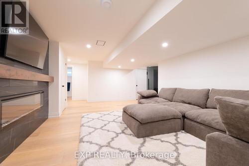 6 Cristallina Drive, Thorold, ON - Indoor Photo Showing Living Room With Fireplace