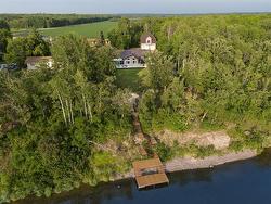 9 Biedler WAY  Lac Du Bonnet Rm, MB R0E 1A0