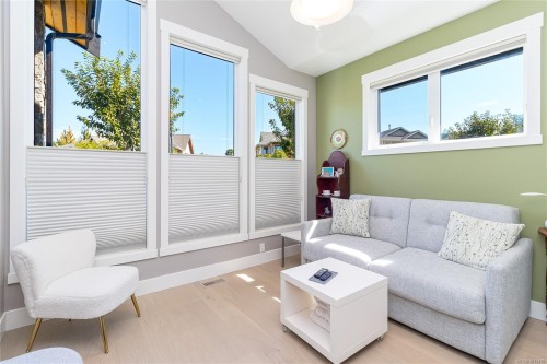 1835 Westlock Rd, Duncan, BC 