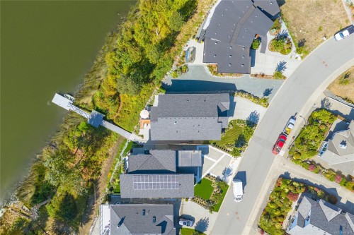 1835 Westlock Rd, Duncan, BC 