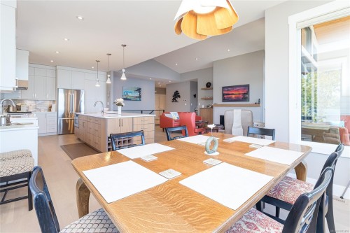 1835 Westlock Rd, Duncan, BC 