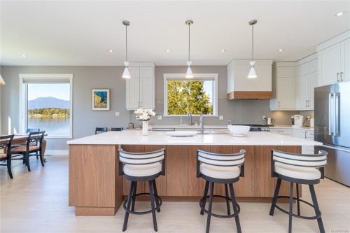 1835 Westlock Rd, Duncan, BC 