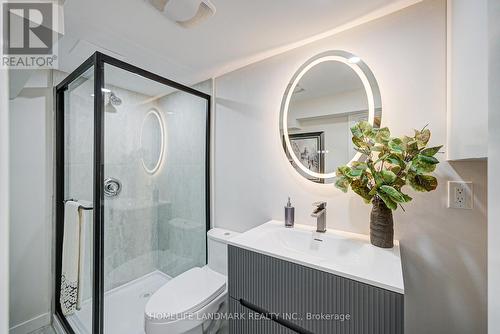 176 Mckee Avenue, Toronto, ON - Indoor Photo Showing Bathroom