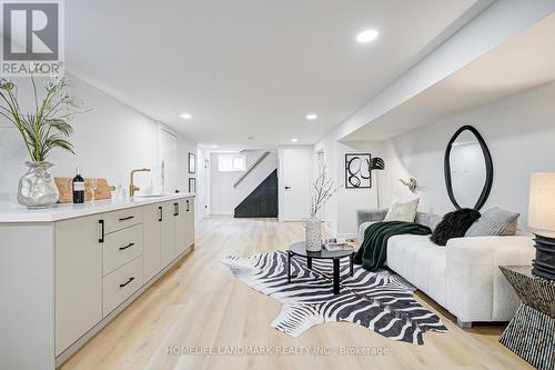 176 Mckee Avenue, Toronto, ON - Indoor